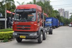 東風柳汽 乘龍中卡 220馬力 6X2 排半載貨車(底盤)