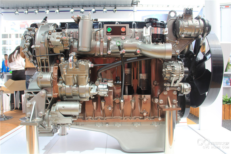 2016北京車展 上菲紅Cursor 9發動機